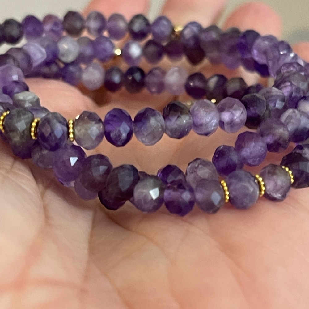 Amethyst stretchy bracelet either with 14kt gold spacers